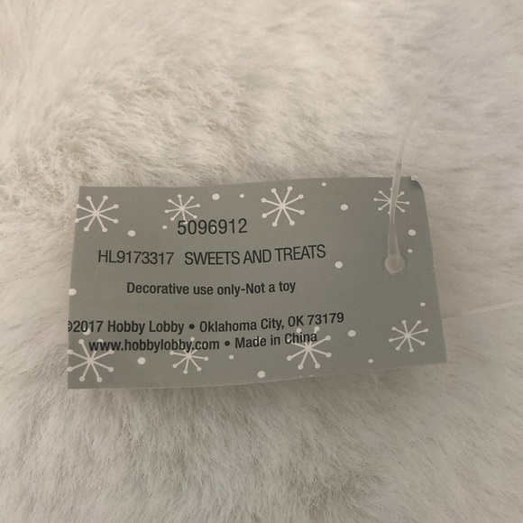 Faux Donut Ornaments - Picture 6 of 6